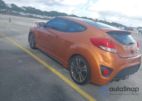 2016 Hyundai Veloster Turbo z USA, uszkodzony, nr VIN KMHTC6AE8GU284316